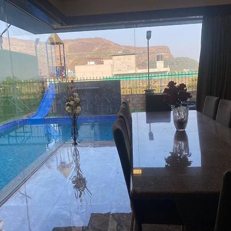 Mount Resorts Lonavala 5 Bhk Luxurious Villa With Private Pool And Full Size Cricket Football Turf Eksteriør bilde