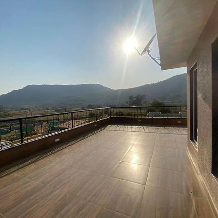 Mount Resorts Lonavala 5 Bhk Luxurious Villa With Private Pool And Full Size Cricket Football Turf Eksteriør bilde