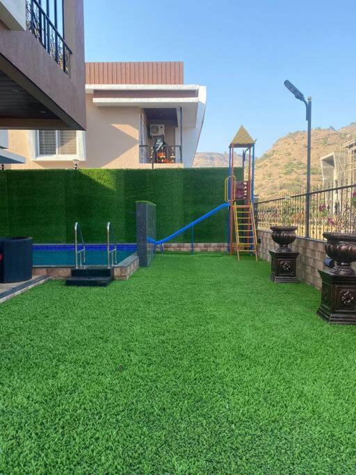 Mount Resorts Lonavala 5 Bhk Luxurious Villa With Private Pool And Full Size Cricket Football Turf Eksteriør bilde