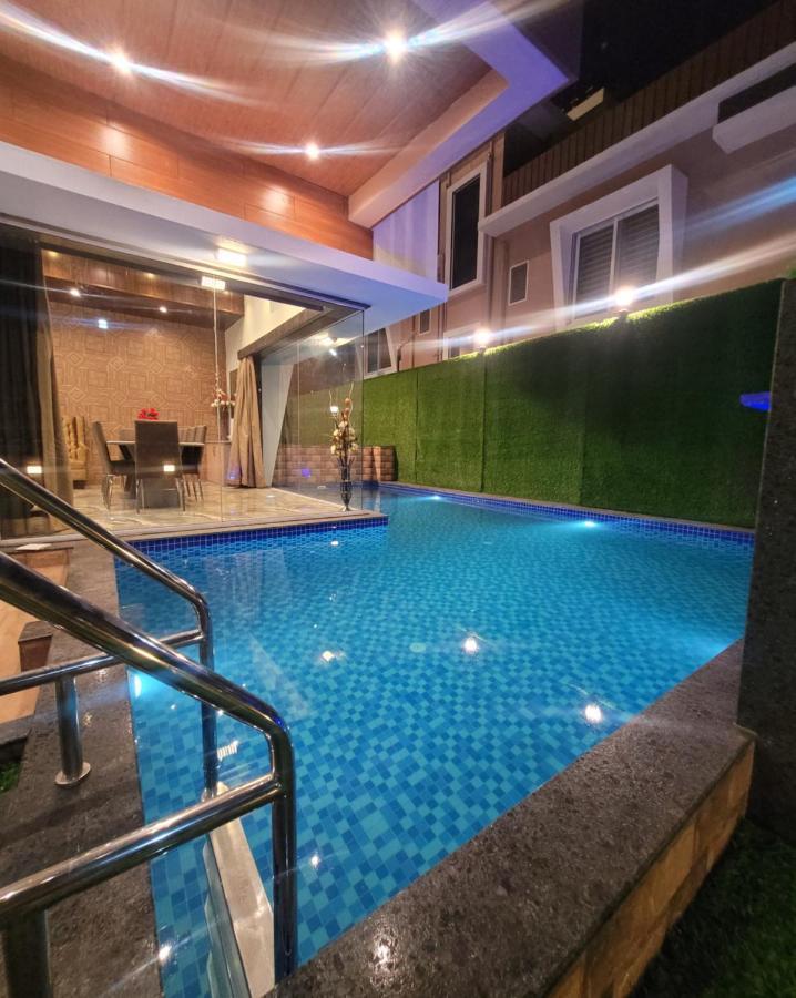 Mount Resorts Lonavala 5 Bhk Luxurious Villa With Private Pool And Full Size Cricket Football Turf Eksteriør bilde